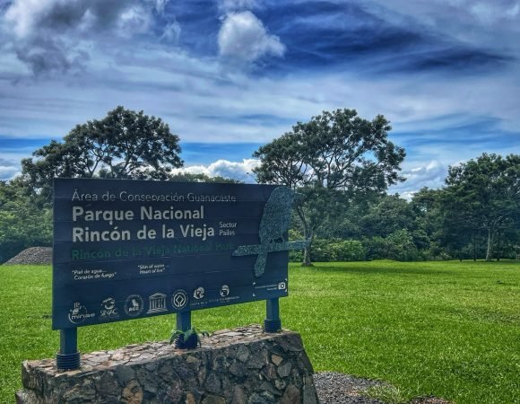 RINCON VOLCANO HIKE & HOT SPRINGS